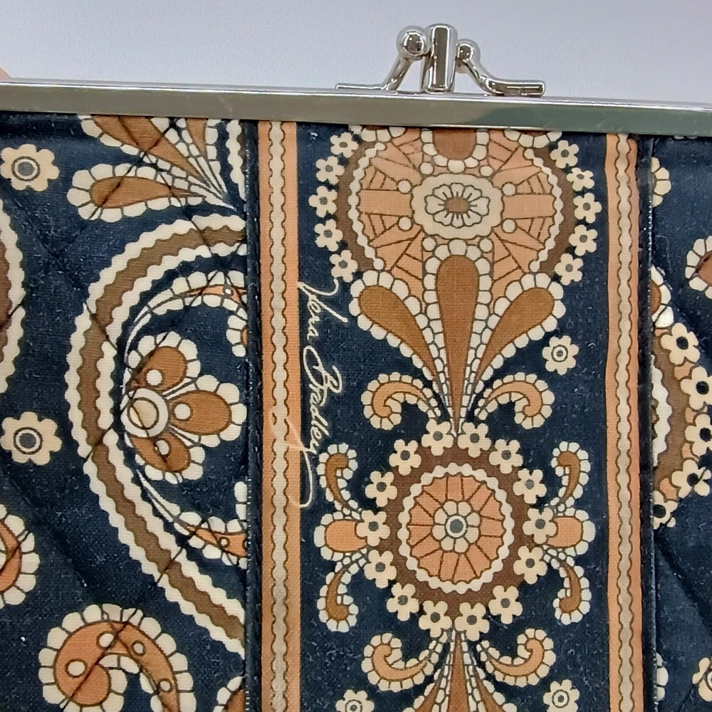 Vera Bradley Cafe Latte Quilted Kisslock Frame Clutch Wallet Paisley Black Tan - Picture 11 of 15